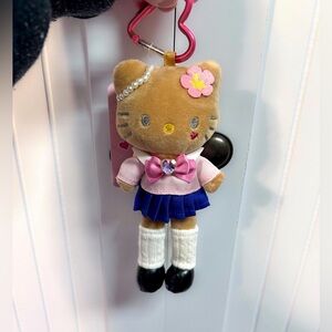 Hello Kitty Fantasy Collection Style-Up Mascot Gyaru Kitty